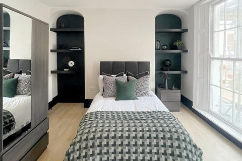 1 bedroom in a house share to rent, 2 Oxford Street, Gloucester GL1