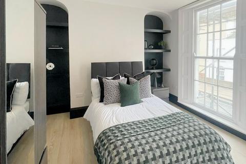 1 bedroom in a house share to rent, 2 Oxford Street, Gloucester GL1