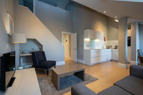 2 bedroom flat to rent, Queen Street, City Centre, Edinburgh