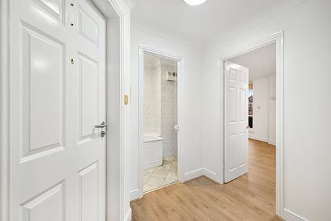 1 bedroom apartment to rent, Stamford Gate House, Chelsea Village, SW6