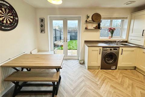 3 bedroom end of terrace house for sale, Patina Way, Derbyshire DE11