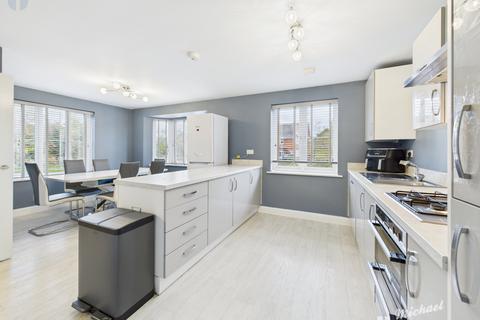 4 bedroom detached house for sale, Kirkes Way, Aylesbury