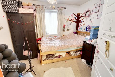 Maple Drive, Chigwell