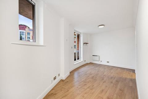 1 bedroom apartment to rent, Stamford Gate House, Chelsea Village, SW6
