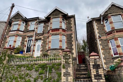 3 bedroom semi-detached house to rent, Pantyresk Road, Abercarn, NP11