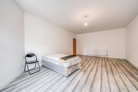3 bedroom flat for sale, 540 Victoria Road, Flat B/1, Queens Park, Glasgow, G42 8BG
