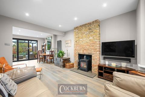 4 bedroom semi-detached house for sale, Hartsmead Road, Mottingham, SE9