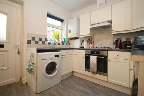 undefined, Carlton Close, Loughborough, LE11