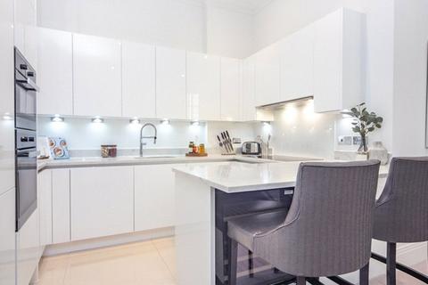 1 bedroom apartment to rent, Rainville Road, London, W6