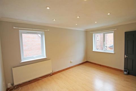 undefined, Kimbolton Avenue, Bedford