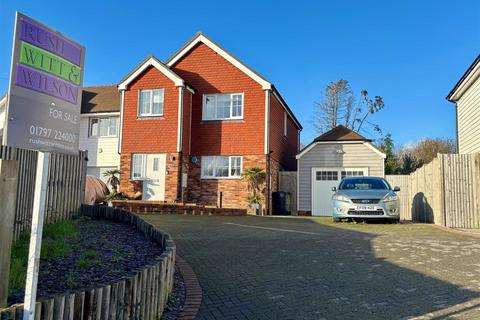 3 bedroom detached house for sale, Lea Close, Brede