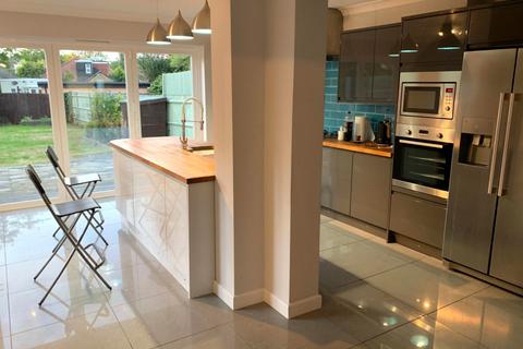 4 bedroom terraced house to rent, Norton Avenue,  Surbiton, KT5