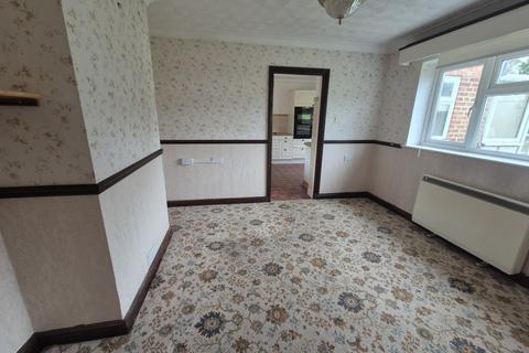 2 bedroom bungalow for sale, 3 Arnfield Lane, Norwich, Norfolk NR5 0EB