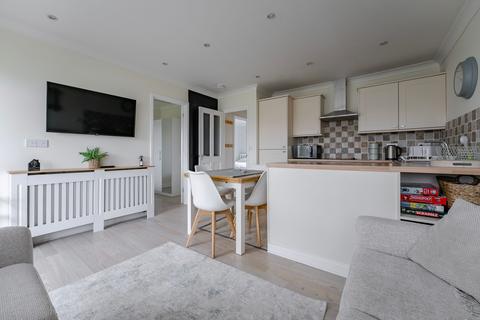 3 bedroom chalet for sale, Mill Lane, Bacton