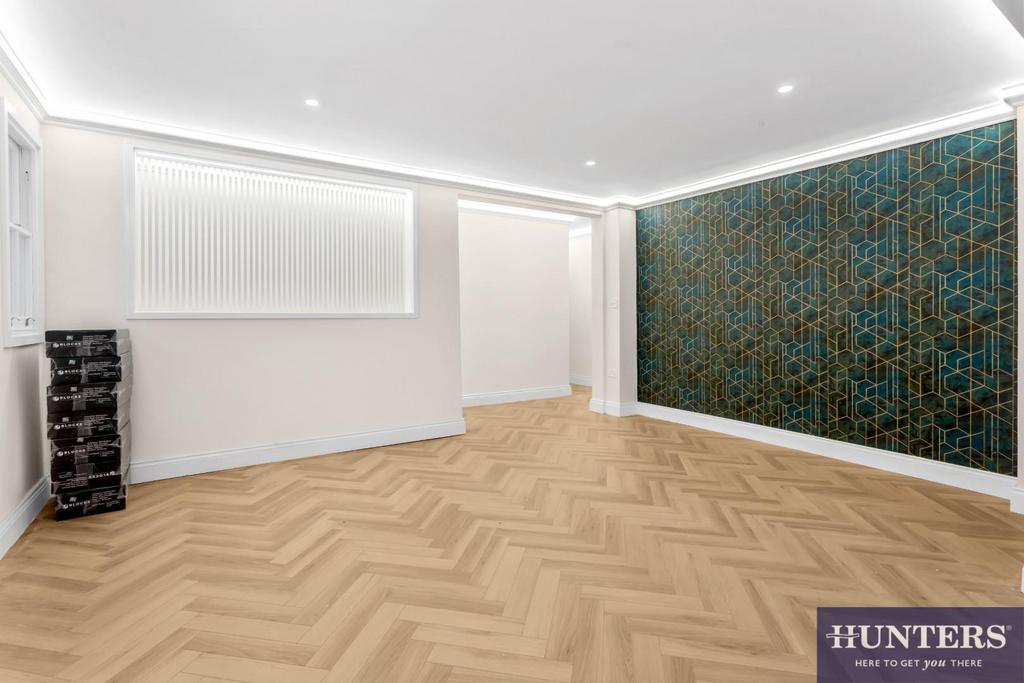 Reception Reverse
