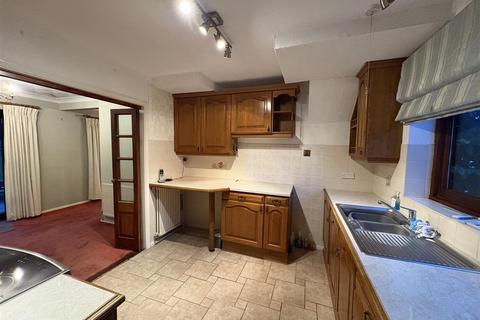 3 bedroom semi-detached house for sale, Cobham Close, Maidstone