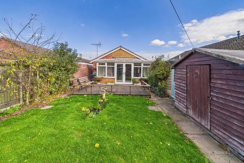 2 bedroom detached bungalow for sale, Fleetwood Gardens, Market Harborough