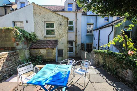 6 bedroom house share to rent, Viaduct Road, Brighton