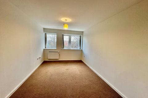 1 bedroom flat to rent, High Street, Kingswinford DY6