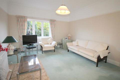 3 bedroom detached house for sale, Newbury Road, Lytham St. Annes, Lancashire, FY8 1DG