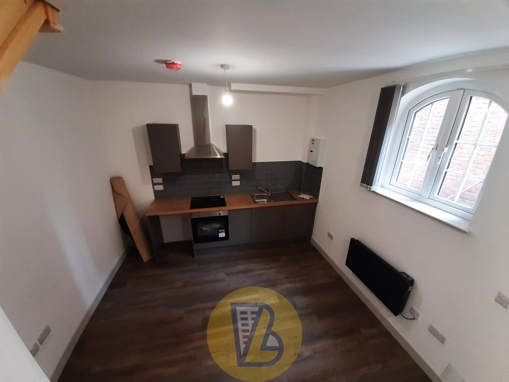 Flat 11 (2)
