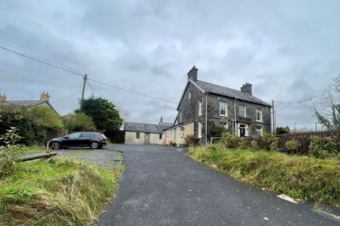 undefined, Carmarthen SA33