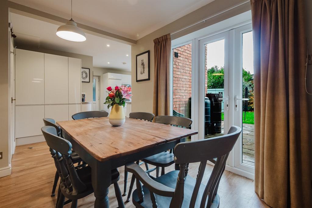 Open Plan Living Din