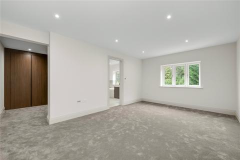 undefined, Queens Road, Hersham, Walton-on-Thames, Surrey, KT12