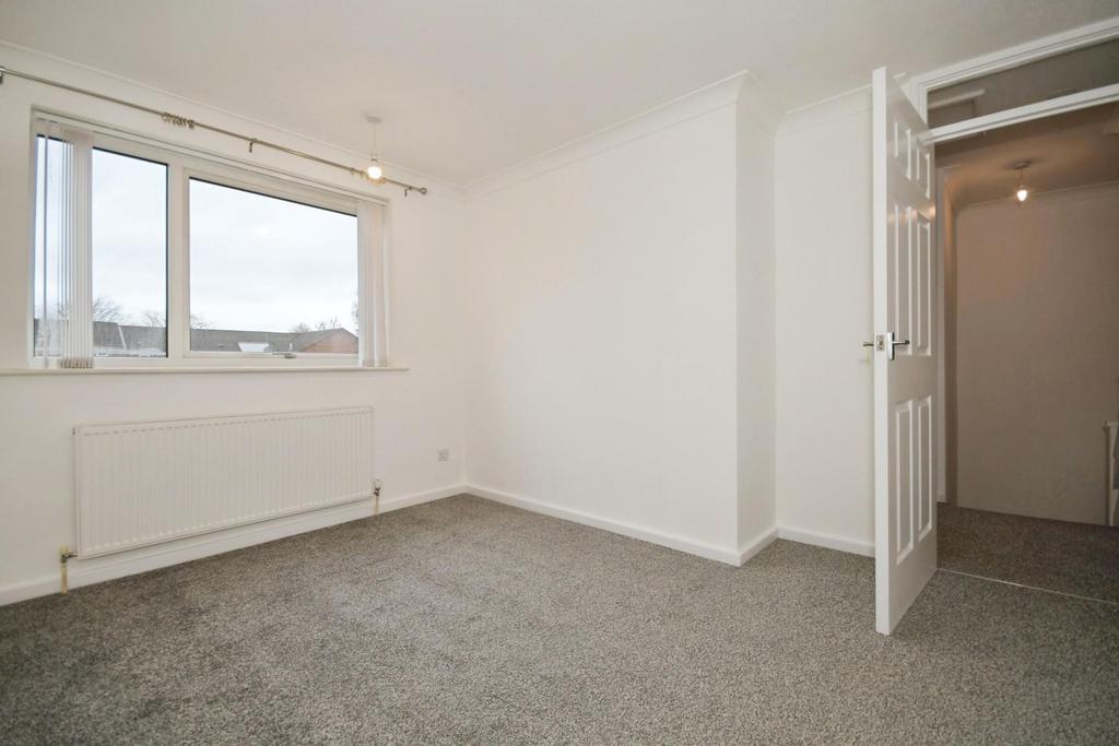 BEDROOM 2 02.jpg