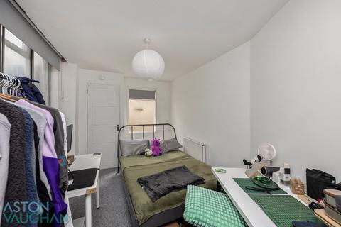 2 bedroom apartment to rent, Montpelier Place, Brighton BN1