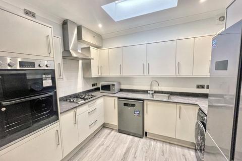 4 bedroom detached house for sale, Bournemouth