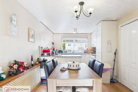 undefined, Wells Walk, Marston Green, Birmingham, B37
