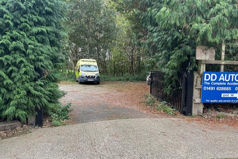 Industrial unit to rent, Greys Green Rotherfield Greys RG9 4QG
