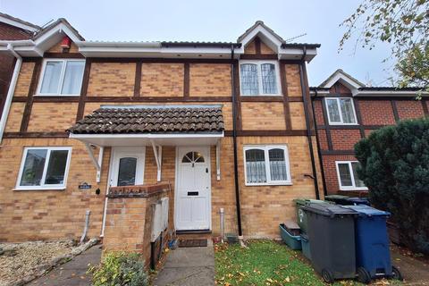 2 bedroom semi-detached house to rent, Fair Ridge