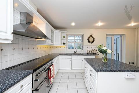 5 bedroom townhouse for sale, Palmerston Road, Buckhurst Hill IG9