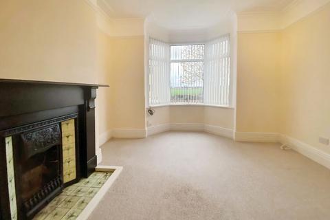 2 bedroom ground floor flat to rent, St Marys Avenue, South Shields, Tyne and Wear