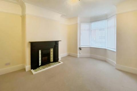 2 bedroom ground floor flat to rent, St Marys Avenue, South Shields, Tyne and Wear