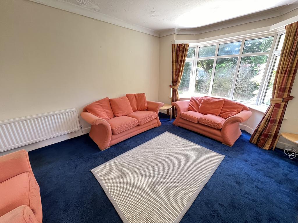 Living room 33