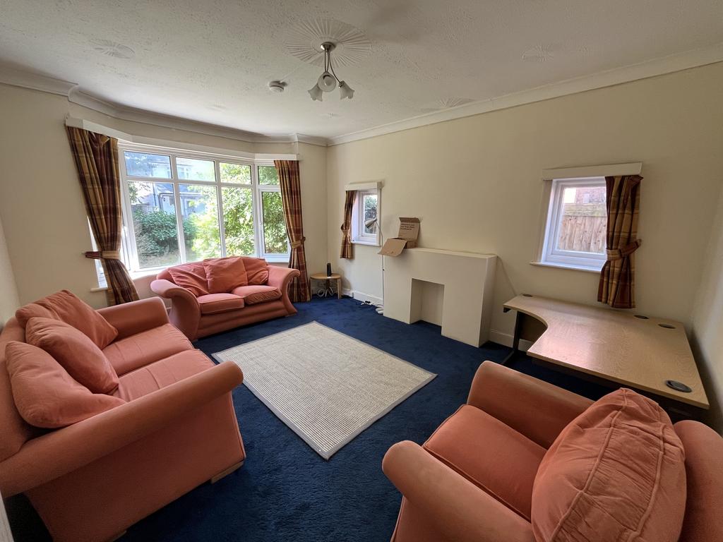 Living room (3)