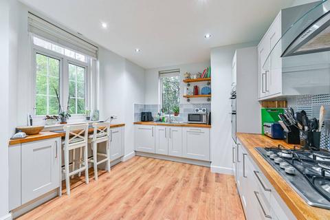 3 bedroom maisonette for sale, Widmore Road, Bromley, BR1