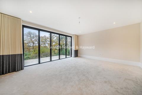 undefined, Leafy Grove, Keston, BR2
