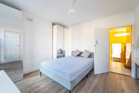 4 bedroom terraced house for sale, Denzil Road, Willesden, London, NW10