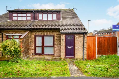 1 bedroom terraced house to rent, Shannon Road, Oxfordshire OX26