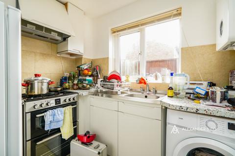 1 bedroom terraced house to rent, Shannon Road, Oxfordshire OX26