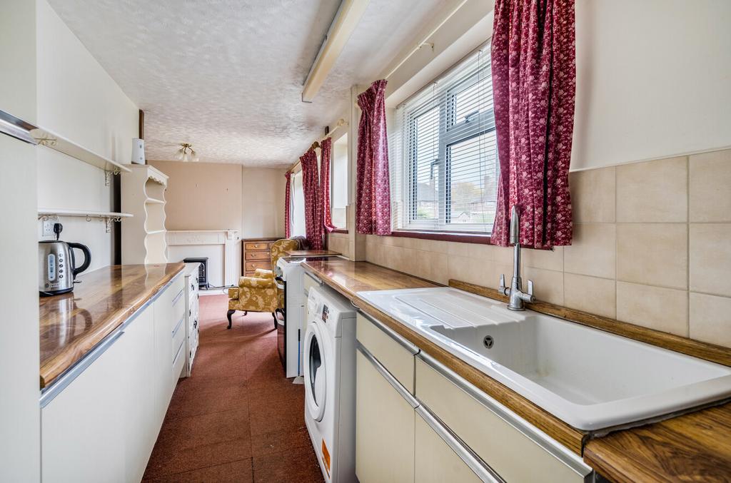 1375233-7-6904cdd...