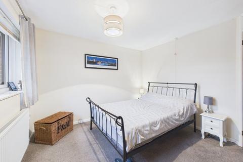 1 bedroom apartment for sale, The Oaks, Kimberley Close, Langley, Berkshire, SL3