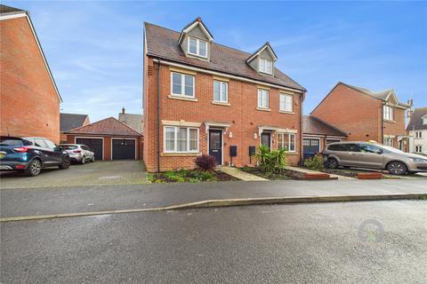 4 bedroom semi-detached house to rent, Oak Grove, Northamptonshire NN3