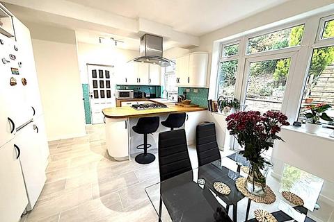 3 bedroom house to rent, Bannerdale Road, Sheffield
