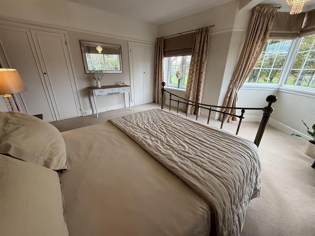 Front Main Bedroom 1