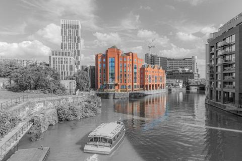 Office to rent, 1 Queen St Bristol BS2 0HQ